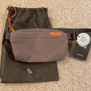 Bellroy Sling Mini Limestone